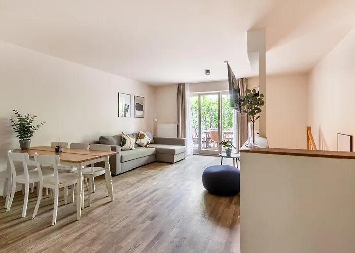 Schoenhouse City Street Berlin